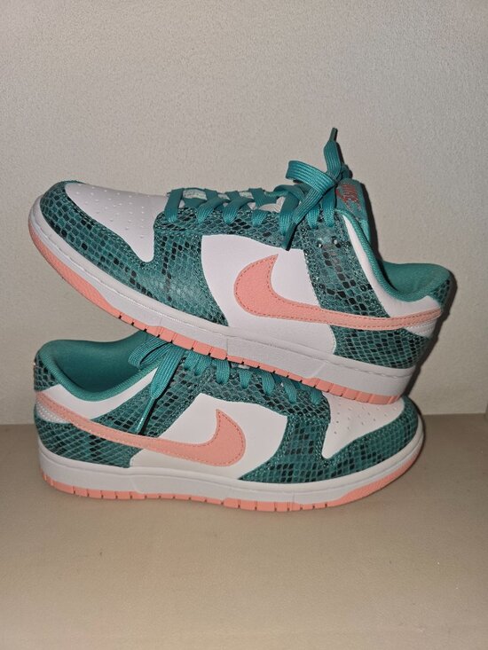 Nike Dunk Low ME Washed Teal Coral Women’s 9 Men’s 7.5 DR8577‑300 main image 7